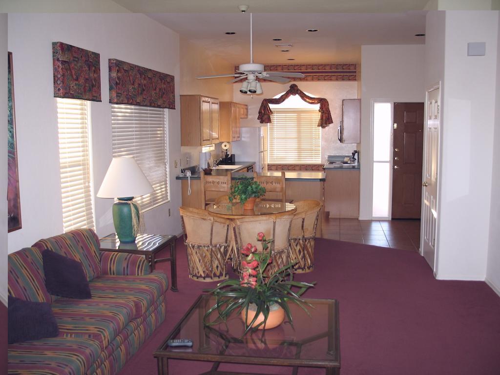 גרין ואלי Inn At San Ignacio Condo Hotel חדר תמונה